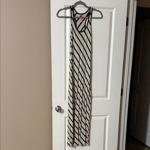 Eight Sixty spring/summer dress size S in EUC